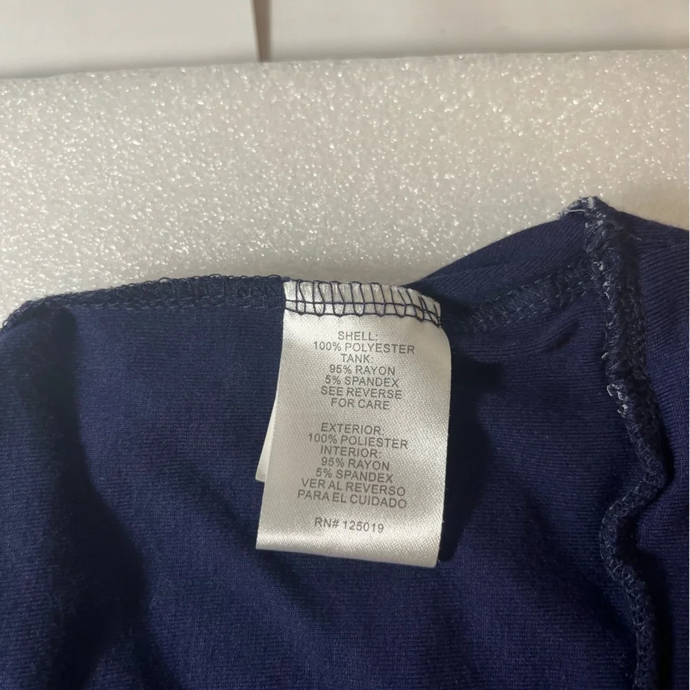 Joseph A unique, sheer dolman sleeve over tank blouse in navy blue size medium. - Picture 6 of 10